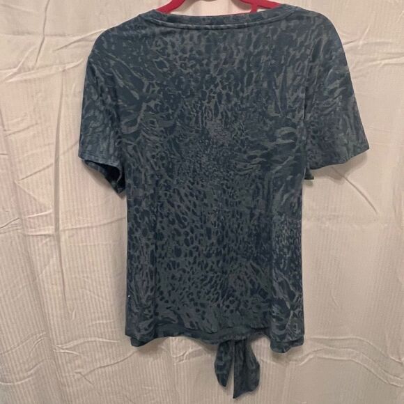 Simply Vera- Vera Wang, Patterned Top w/ Tie Detail- Size XXL - Picture 2 of 3